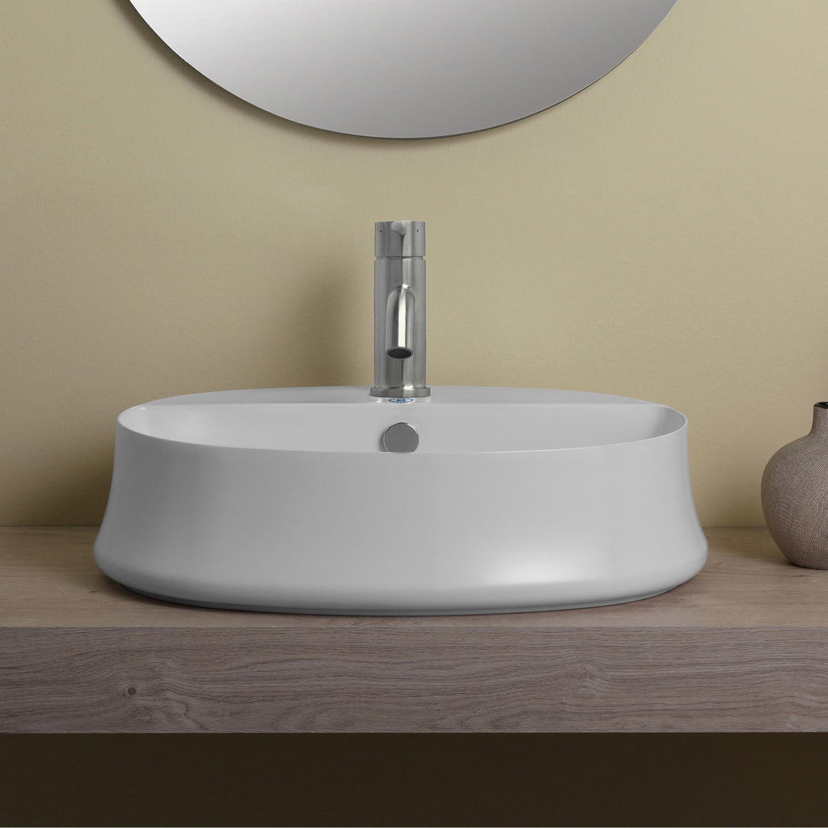 Above Mount/ Vessel Lavatory Basin With Single Faucet Drilling And Overflow
