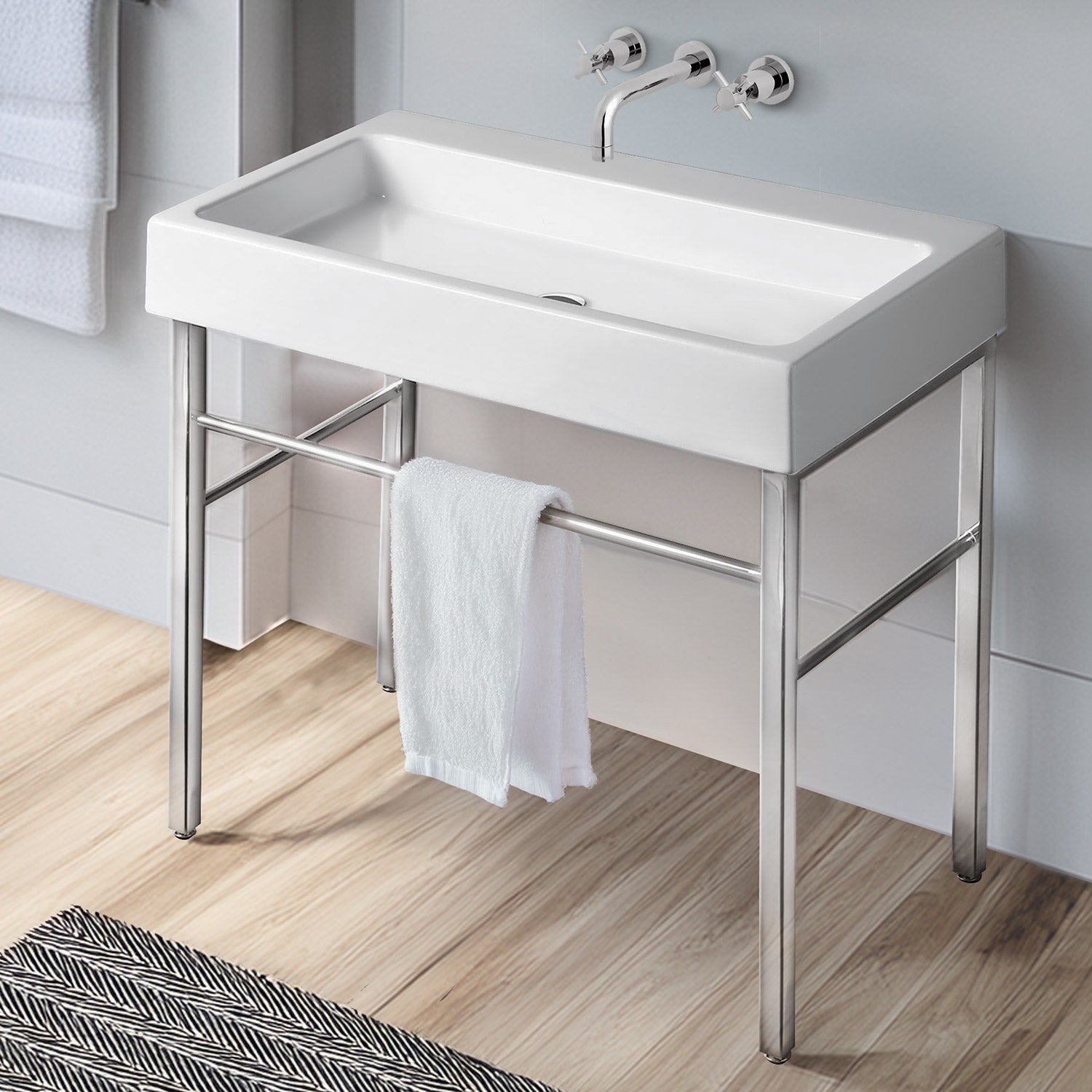 Rectangular Console Sink With Front Towel Bar And Polished