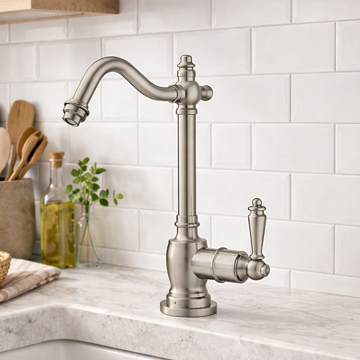 Point of Use Cold Water Drinking Faucet with Traditional Swivel Spout