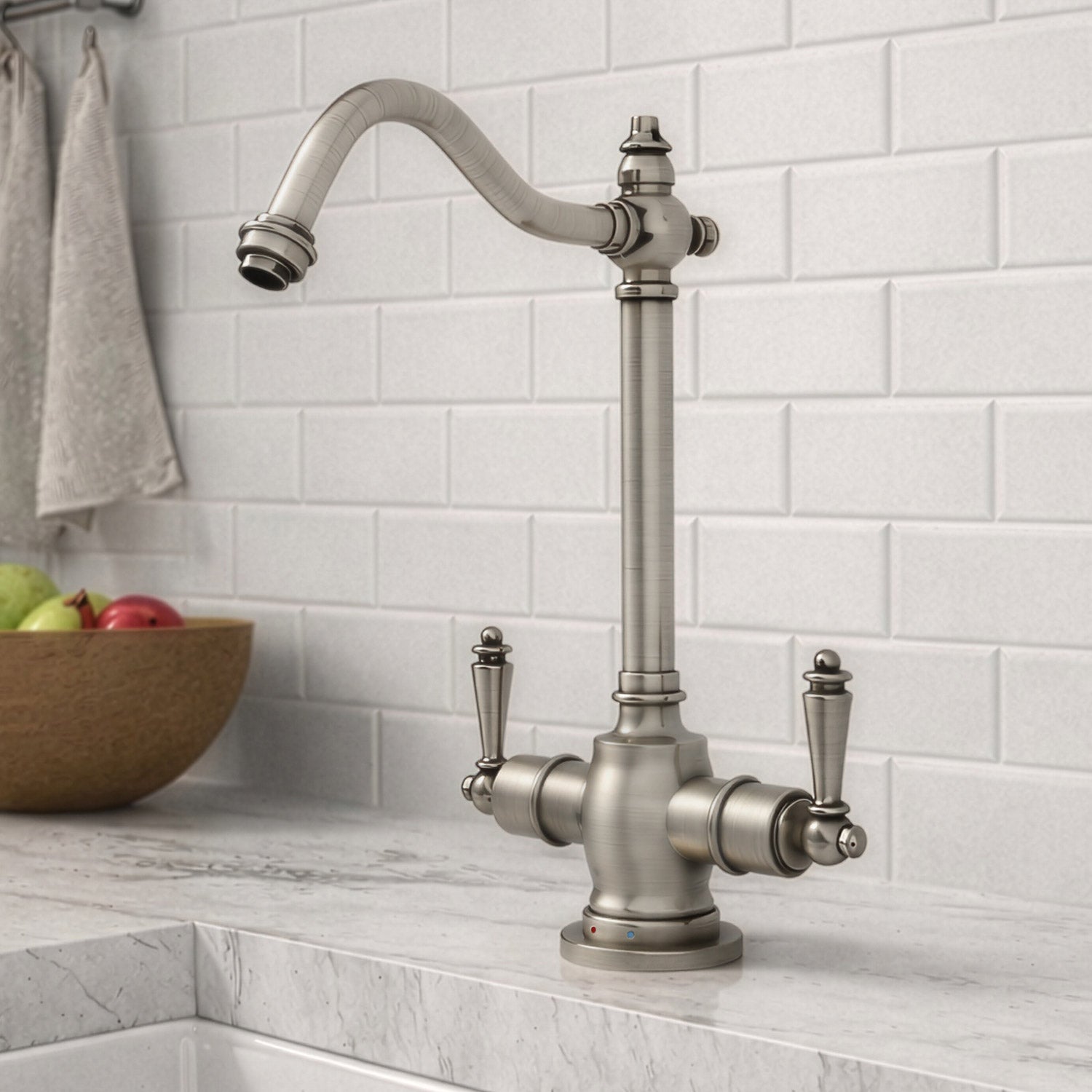 Point of Use Instant Hot/Cold Water Drinking Faucet with
