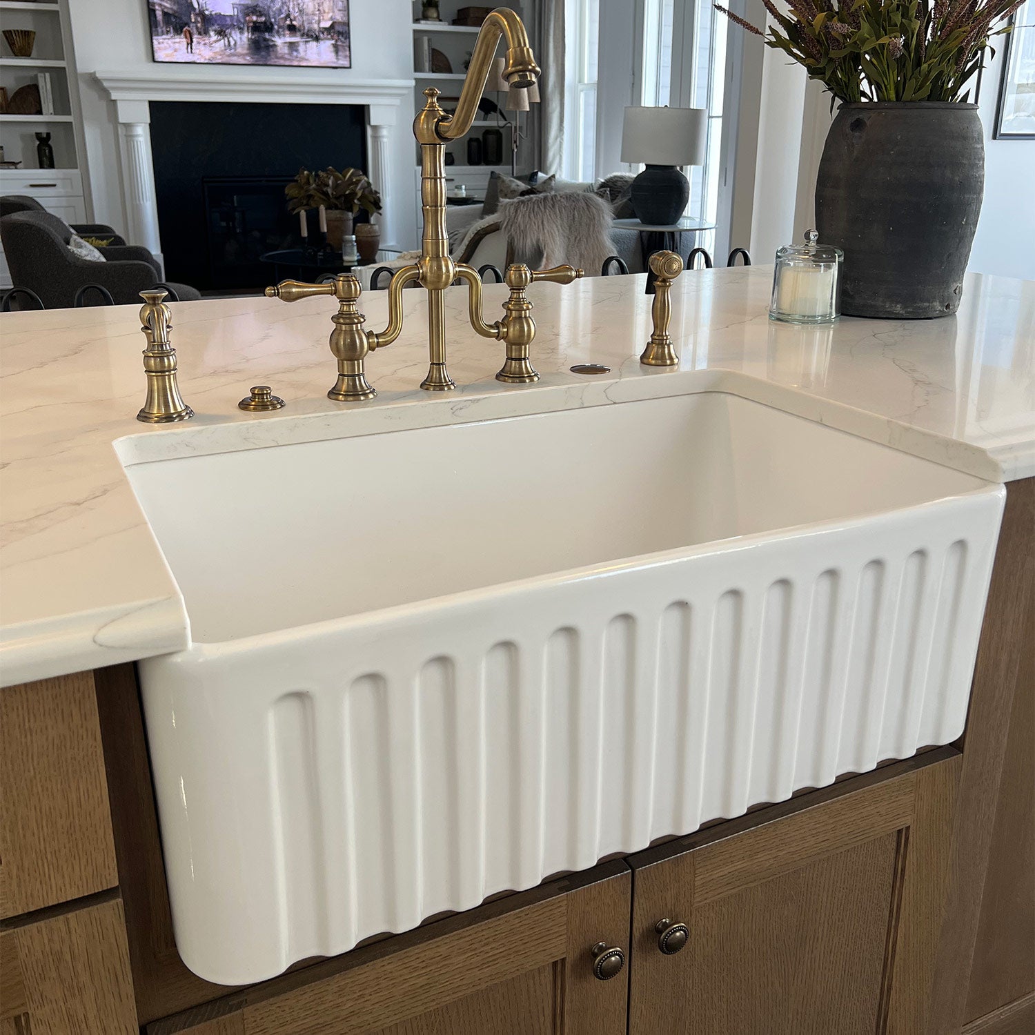 30" Reversible Single Bowl Fireclay Kitchen Sink: Roman Floral, Fluted Front Apron