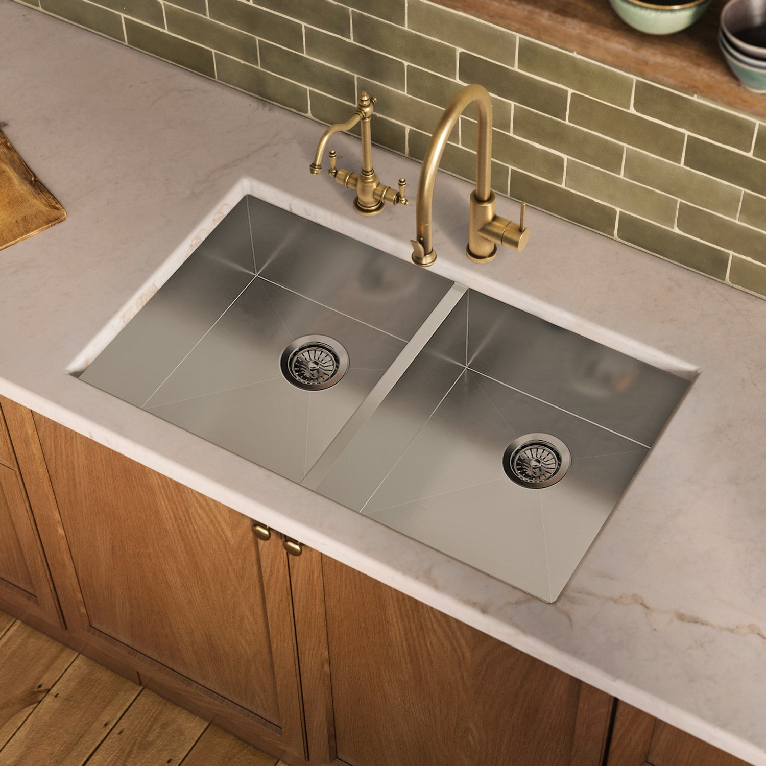 Brushed stainless steel commercial double bowl undermount sink