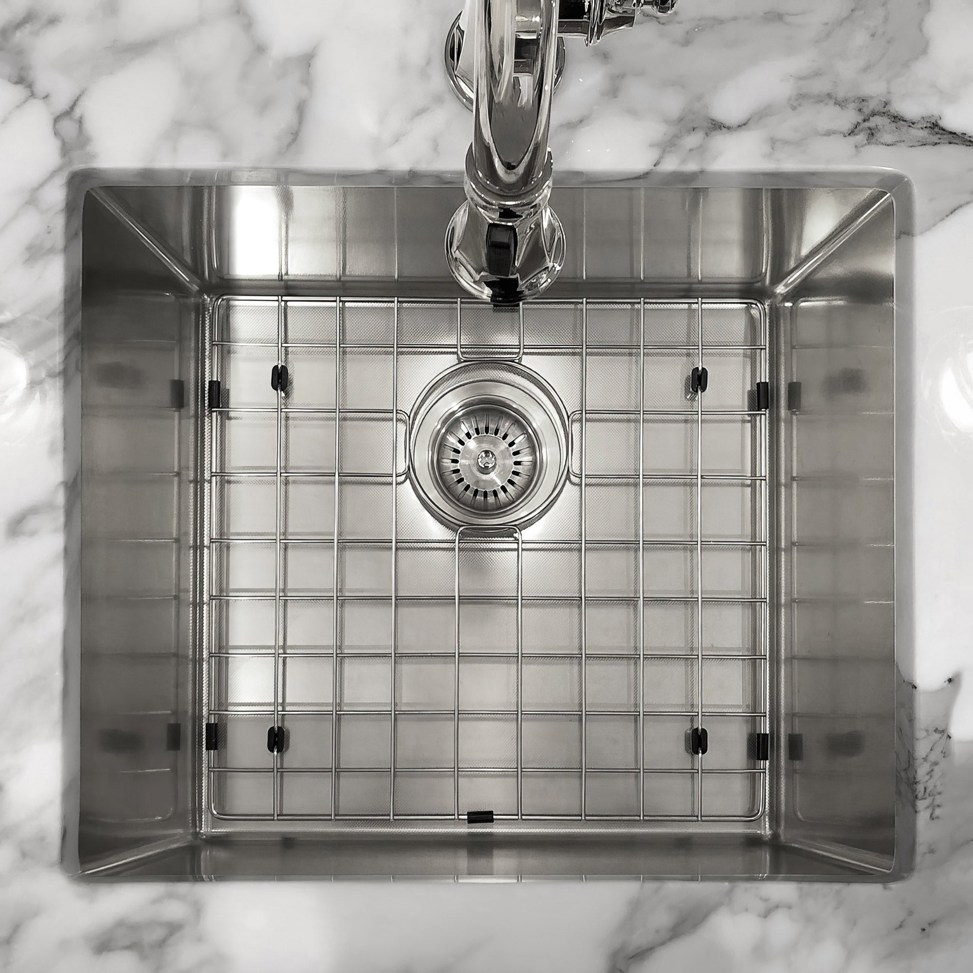 Undermount/Drop-In Single Bowl Stainless Steel Kitchen Sink Set: 16 Gauge, Linen Textured Inner Bowl