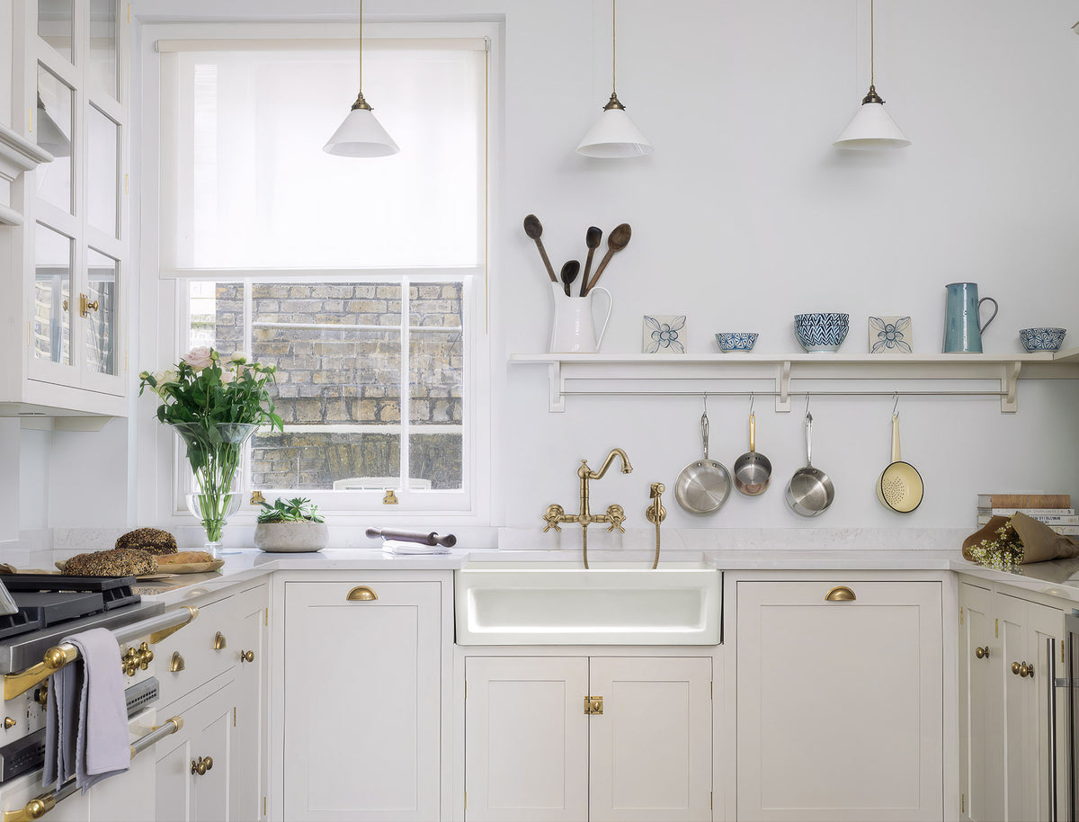 33&quot; reversible single bowl fireclay kitchen sink: shaker panel, beveled front apron