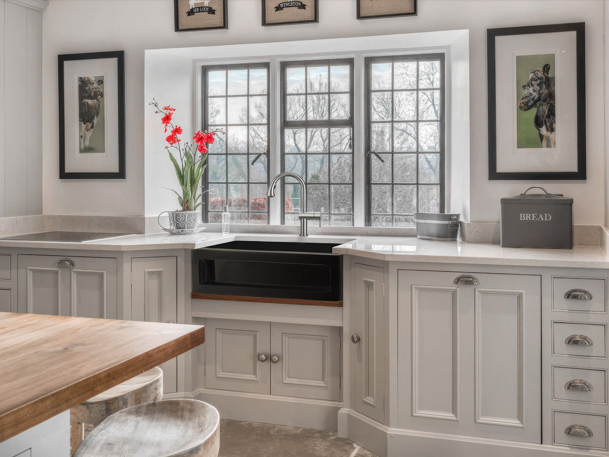 33&quot; reversible single bowl fireclay kitchen sink: shaker panel, beveled front apron