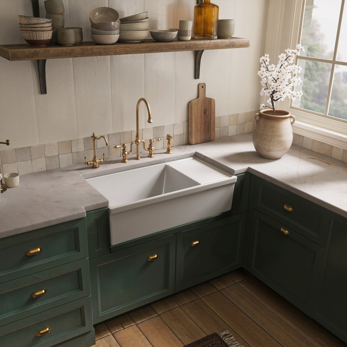 Large reversible single bowl fireclay kitchen sink: integral drain board, 2½” lip front apron