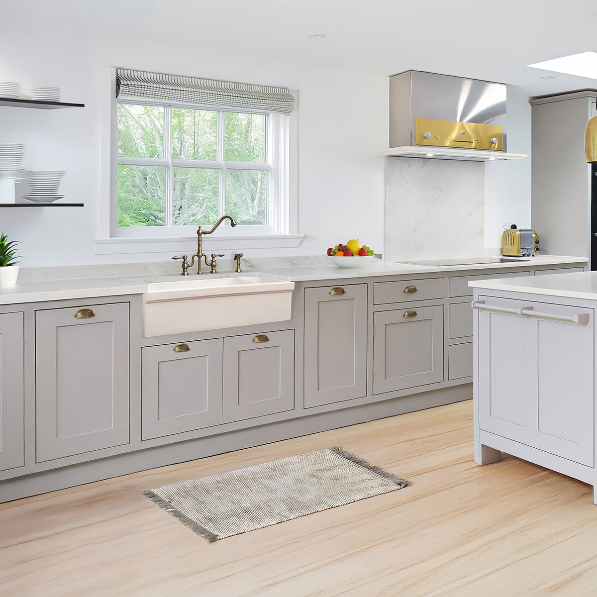 36&quot; Reversible Large and Small Bowl Fireclay Kitchen Sink: 2½” lip Front Apron