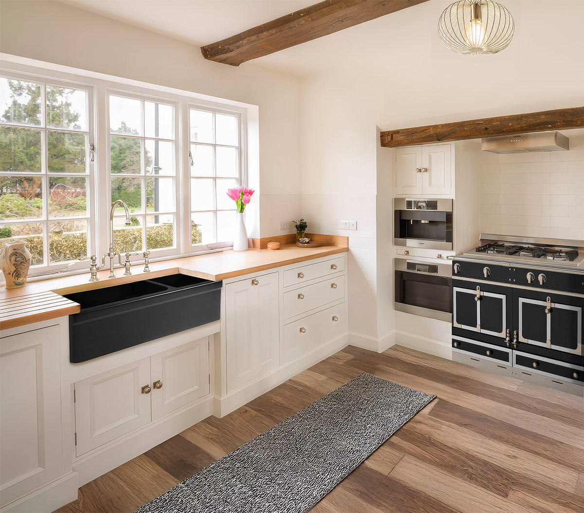 36&quot; Reversible Large and Small Bowl Fireclay Kitchen Sink: 2½” lip Front Apron