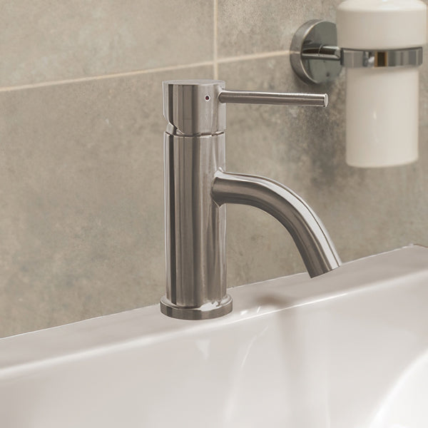 Wavehaus Single Hole/Single Lever Lavatory Faucet with Pop-up Waste