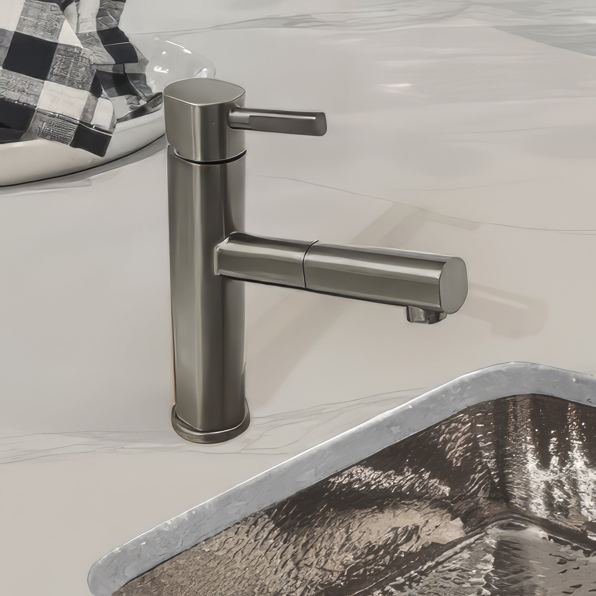 Stainless Steel Single Lever Kitchen Faucet with Pull-out Head and Stream Mode