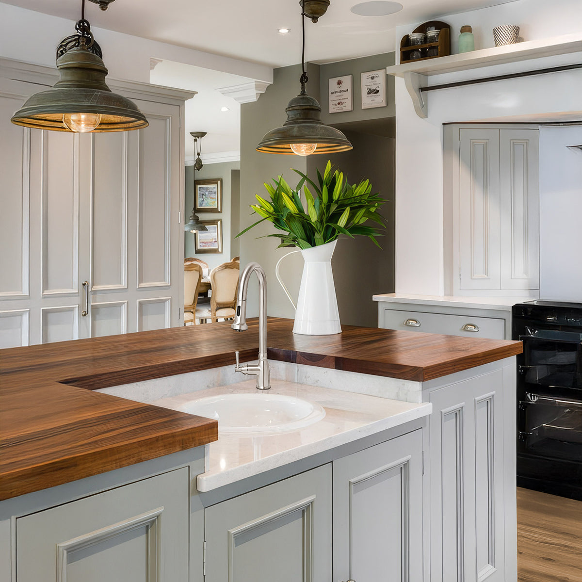 Lead-free solid stainless steel single hole faucet with gooseneck swivel spout, pull-down spray head and solid lever handle