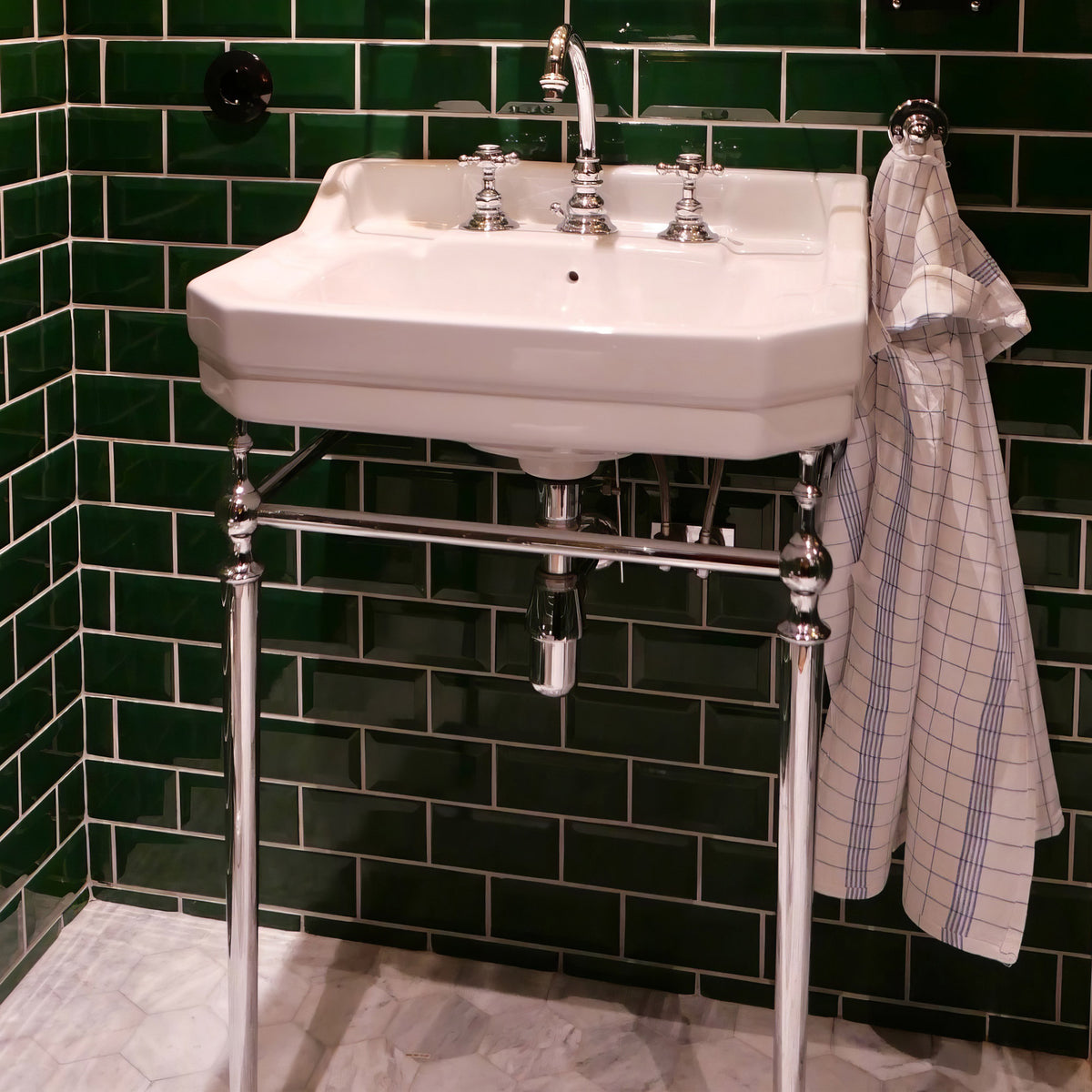 24&quot; console sink with integrated rectangular bowl, Solid Brass leg supports and side towel bar